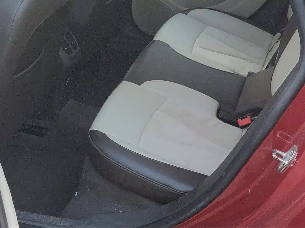 Buick Verano — миниатюра 11