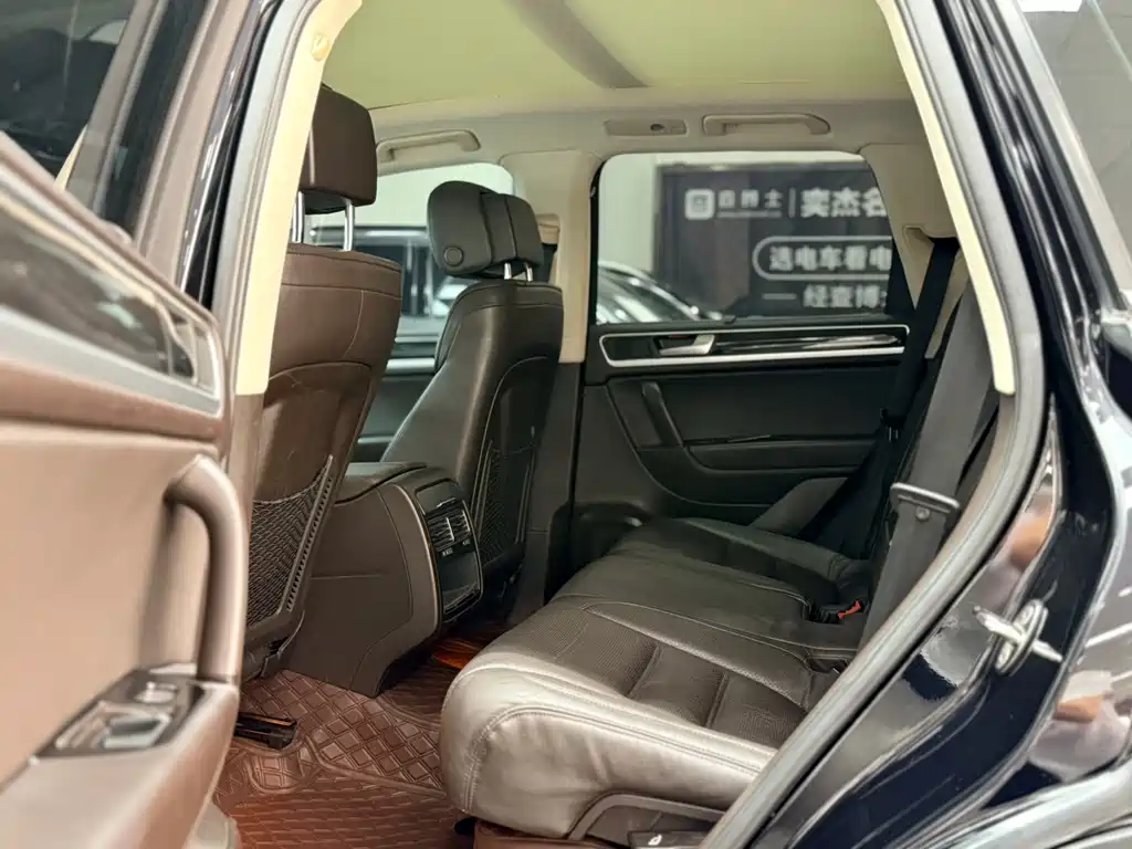 Volkswagen Touareg 2011 3.0TDI Comfort