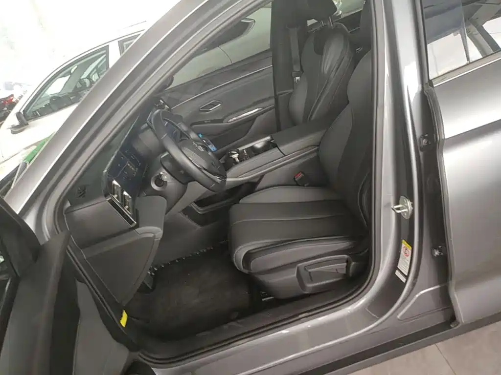 BYD Qin L — миниатюра 15