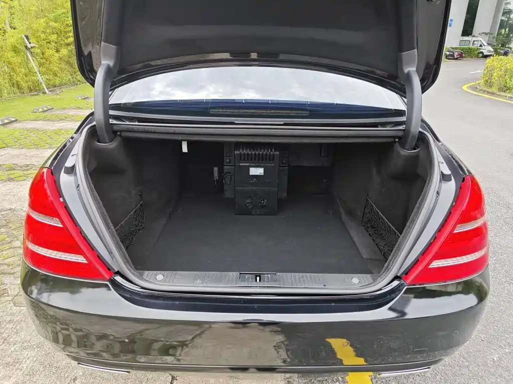 Mercedes-Benz S-Class — миниатюра 9