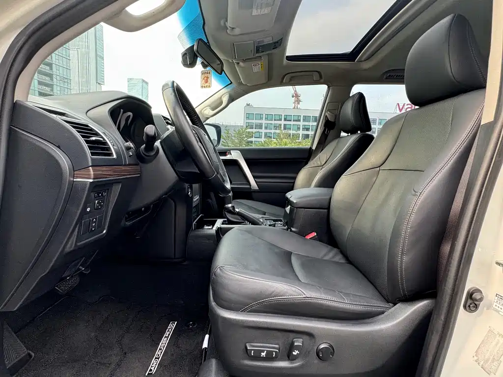 Toyota Prado — миниатюра 7
