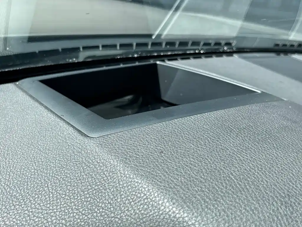BMW 7 Series — миниатюра 18