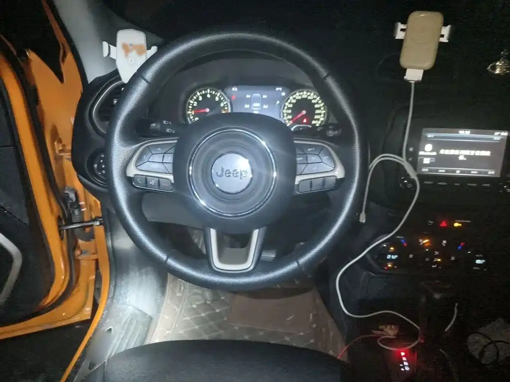 Jeep Renegade — миниатюра 3