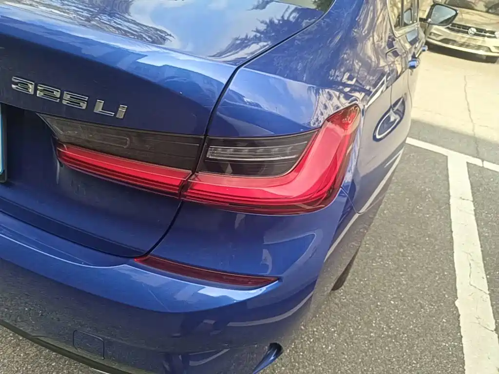 BMW 3 Series — миниатюра 8