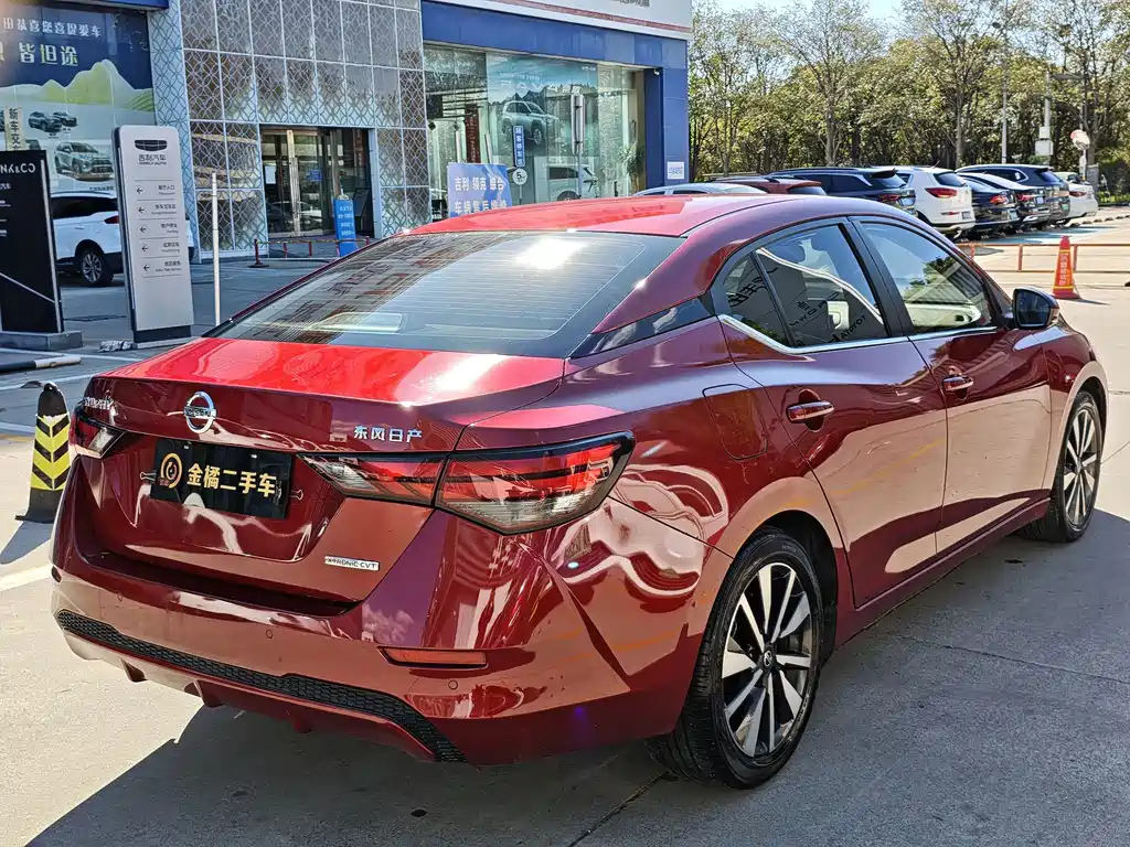 Nissan Sylphy — миниатюра 3