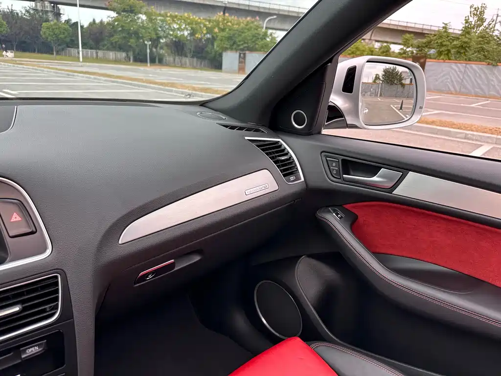 Audi SQ5 SQ5 3.0 TFSI quattro, фото 31