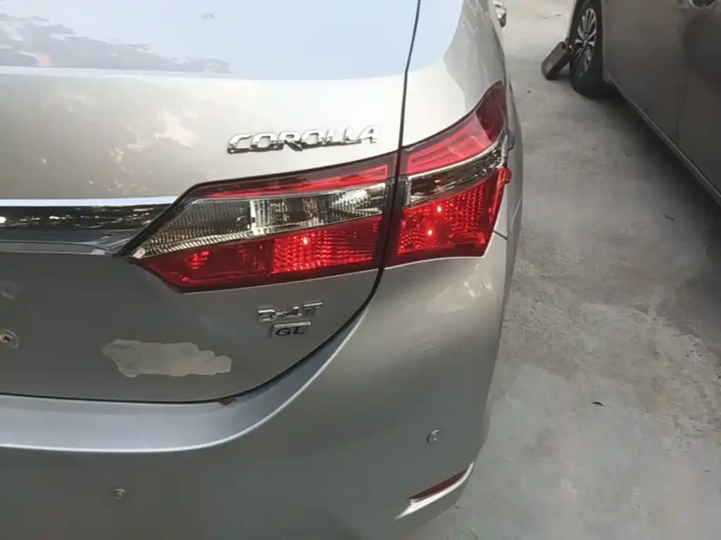 Toyota Corolla — миниатюра 8