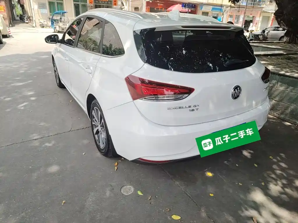 Buick Excelle — миниатюра 5