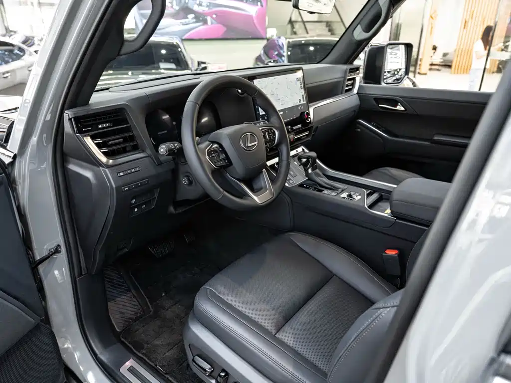 Lexus GX — миниатюра 9