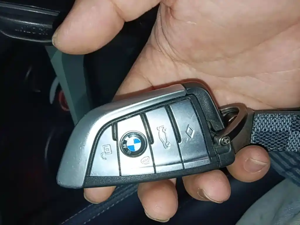 BMW 5 Series (Import) — миниатюра 9