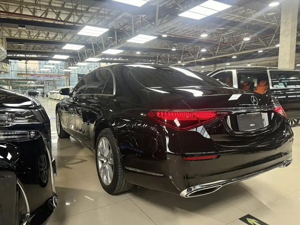 MERCEDES-BENZ S CLASS