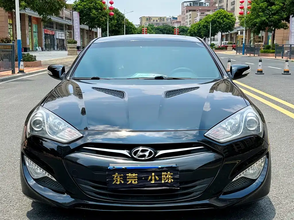 Hyundai Genesis Coupe — миниатюра 2