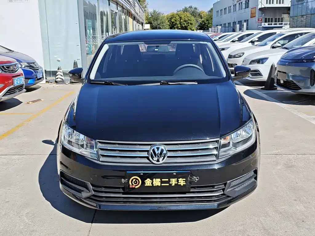 Volkswagen Santana — миниатюра 6