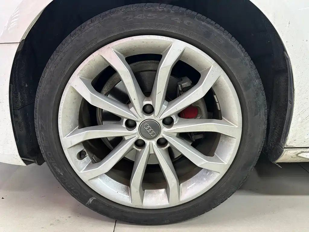 Audi A4L — миниатюра 20