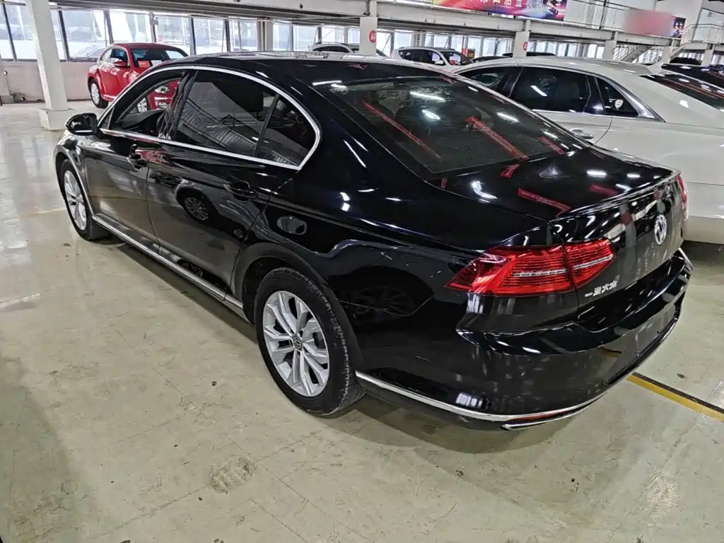 Volkswagen Magotan — миниатюра 5