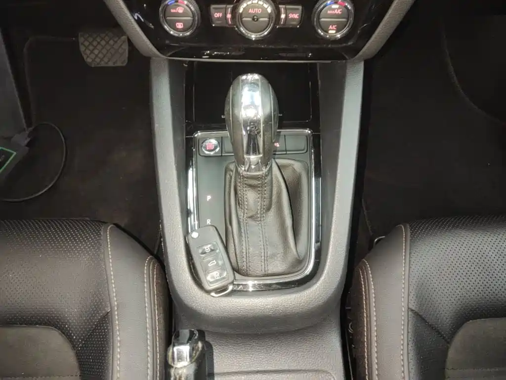 Volkswagen Sagitar — миниатюра 14