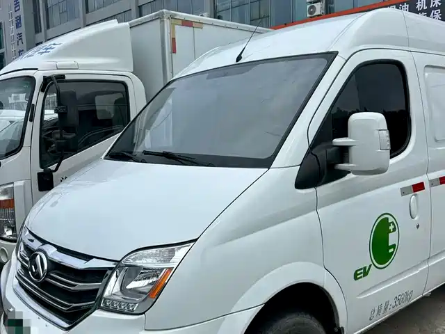 Maxus EV80 2023