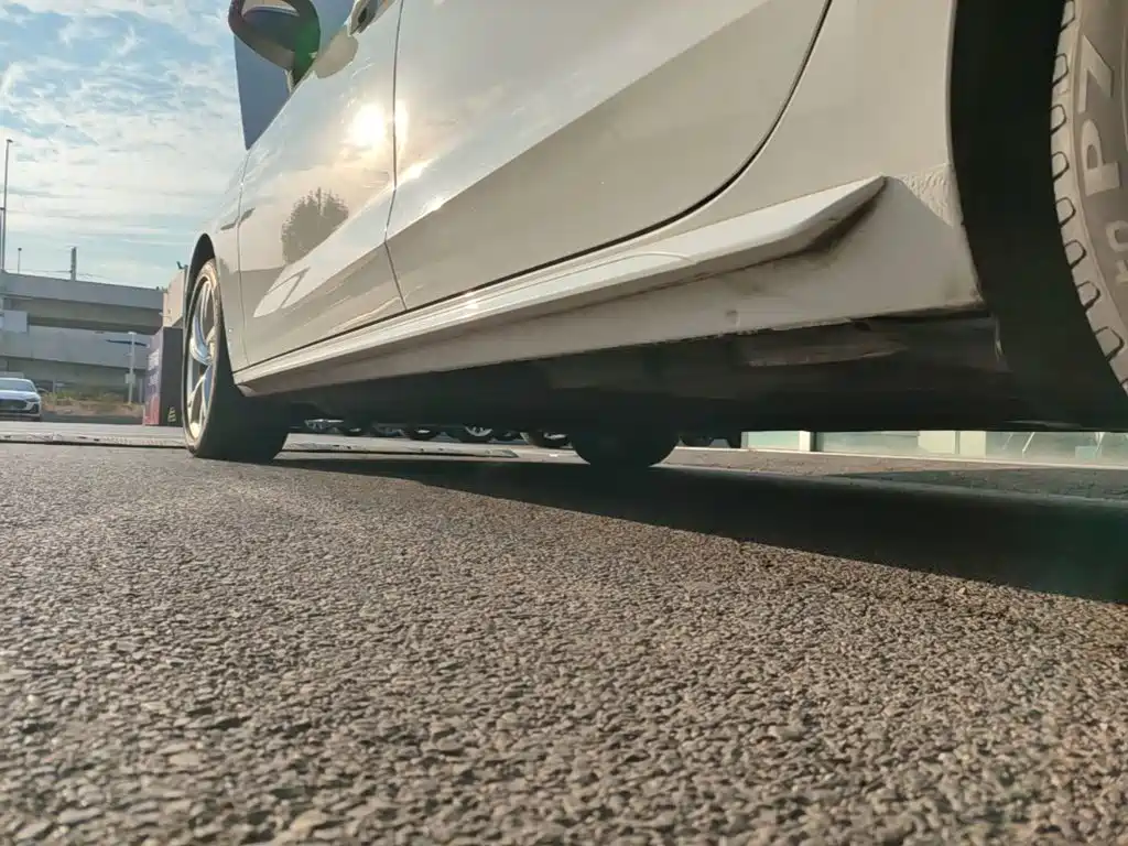 Audi A4L — миниатюра 22