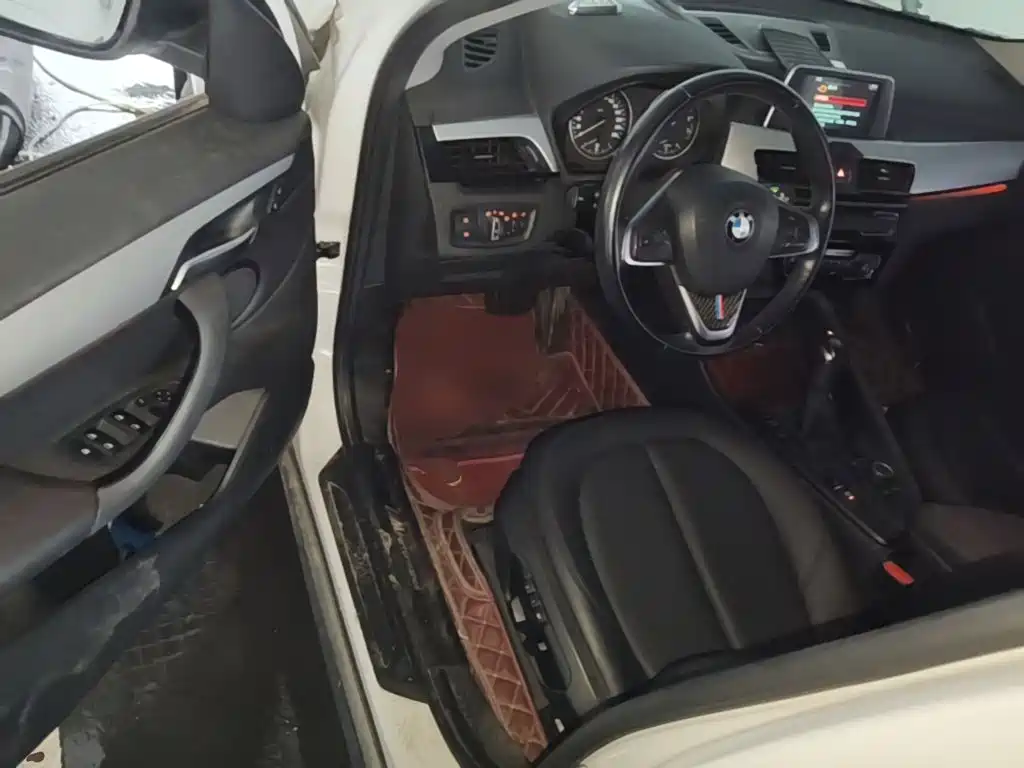 BMW X1 — миниатюра 16