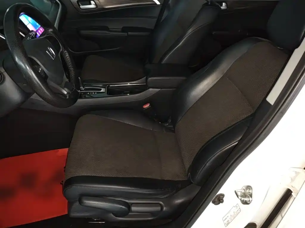 Honda Jade — миниатюра 15
