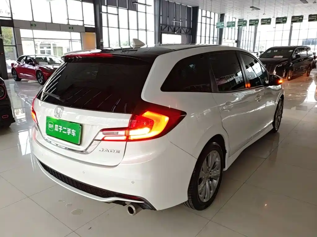 Honda Jade — миниатюра 7