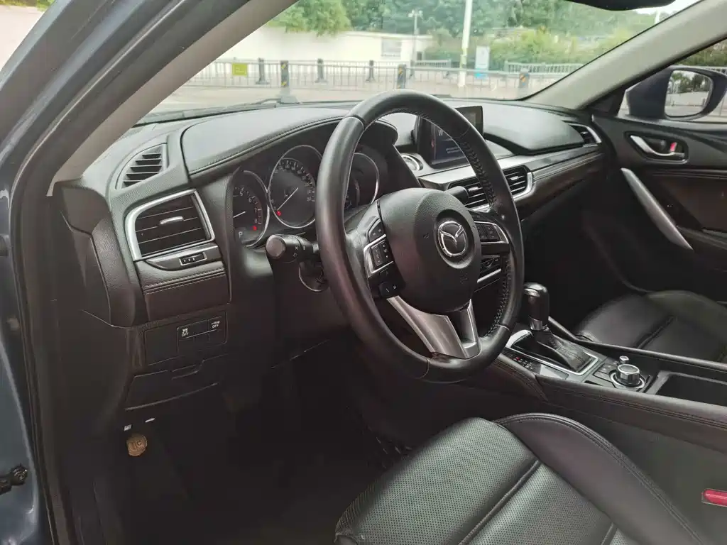 Mazda Atenza — миниатюра 9