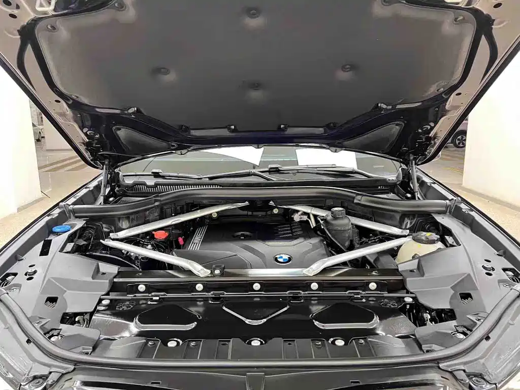 BMW X5 (Import) — миниатюра 26