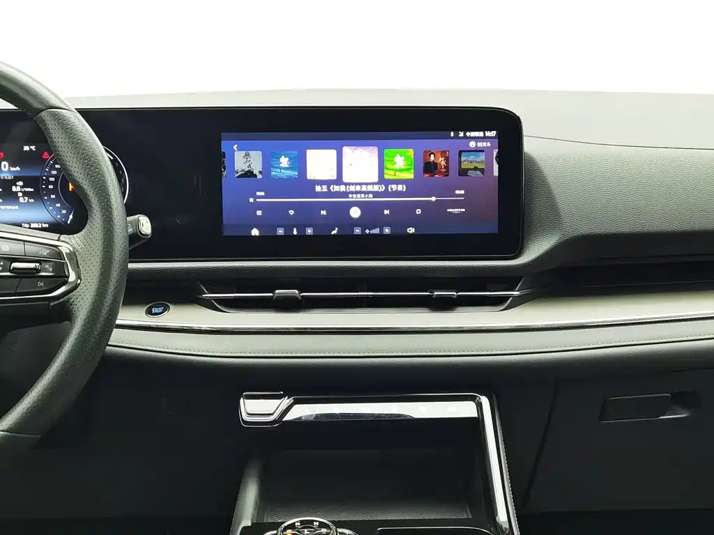 Ford Equator Sport — миниатюра 12