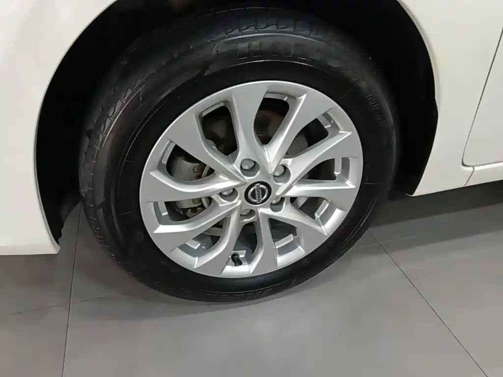 Nissan Sylphy — миниатюра 23