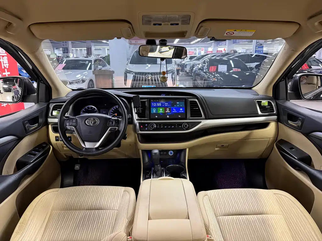 Toyota Highlander — миниатюра 11