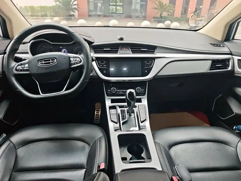 Geely Emgrand GS — миниатюра 13