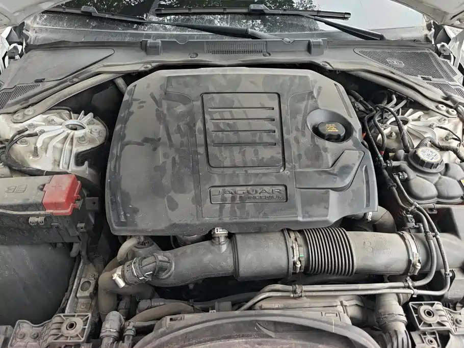 Jaguar XEL — миниатюра 10