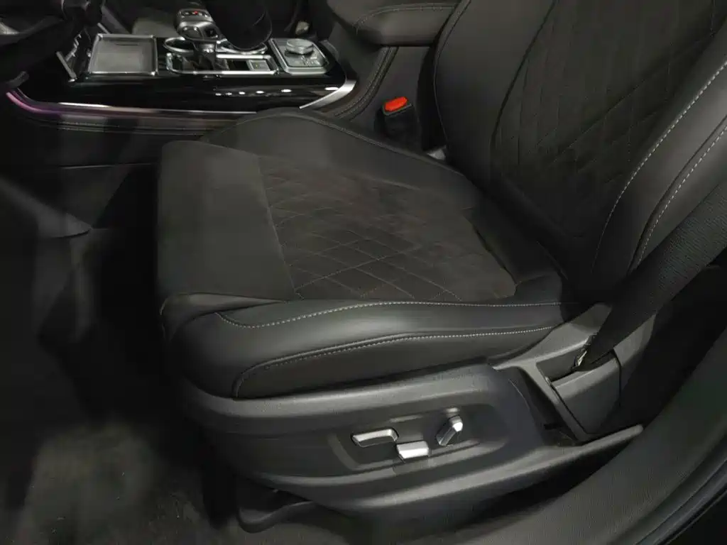 Hongqi Hongqi HS7 — миниатюра 20