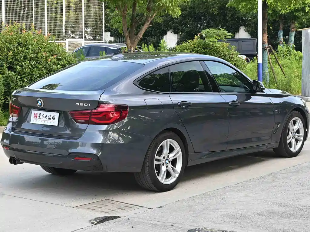 BMW 3 Series GT — миниатюра 6
