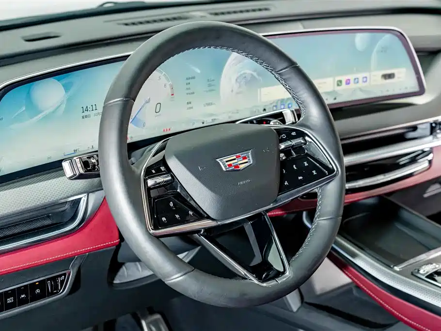 Cadillac XT5 — миниатюра 11