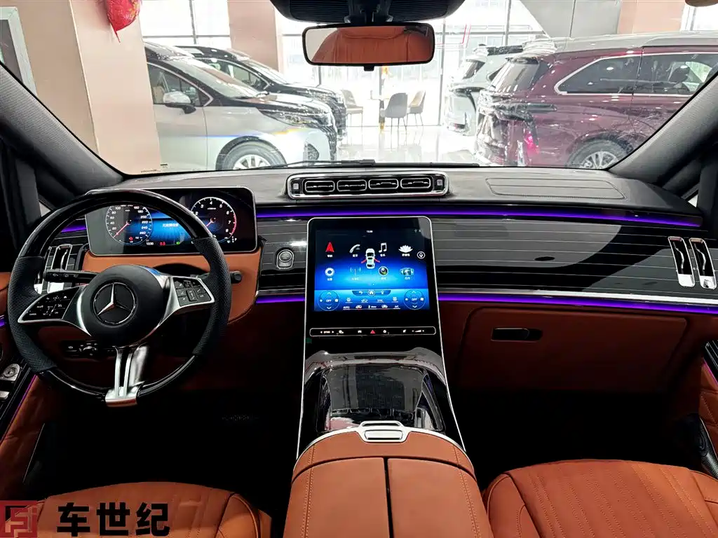 Mercedes-Benz Vito 2024 2.0T 7 мест