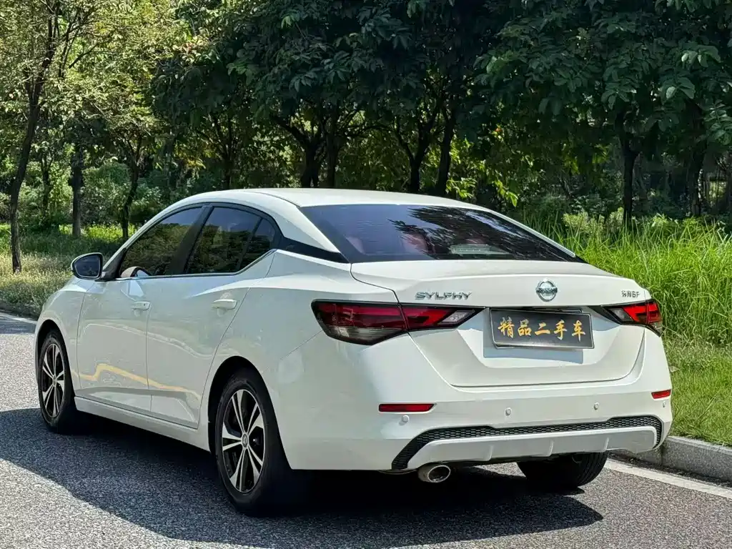 Nissan Sylphy — миниатюра 12