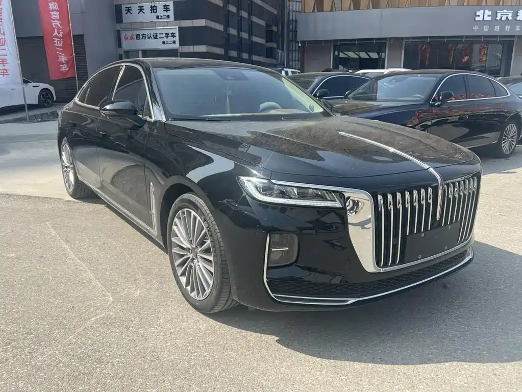 Hongqi H9 2022 2.0T