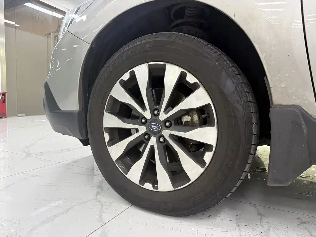 Subaru Outback — миниатюра 7