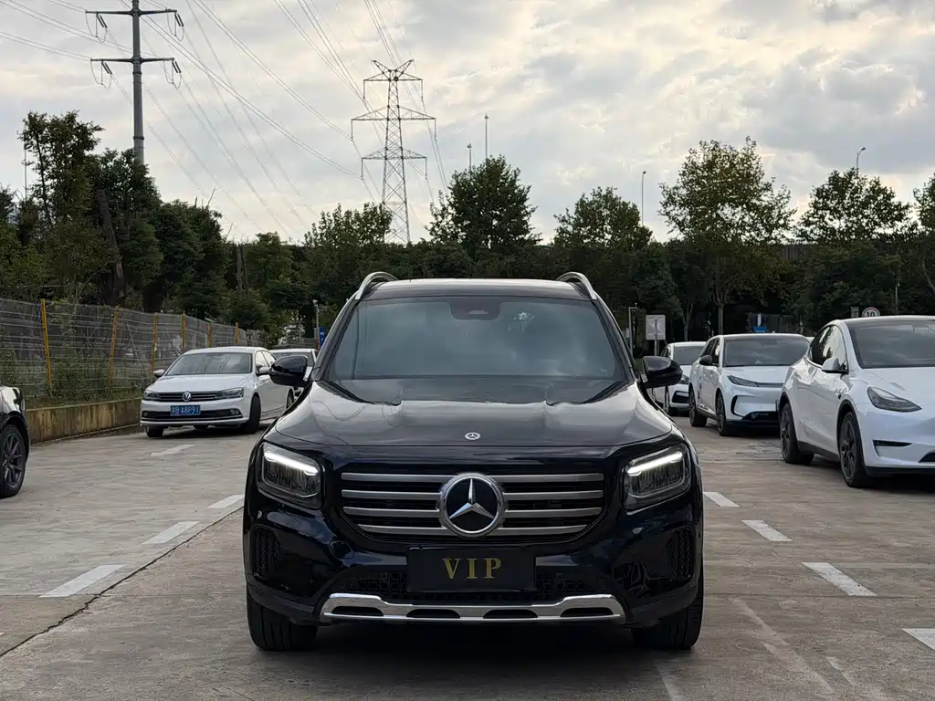 Mercedes-Benz GLB — миниатюра 2