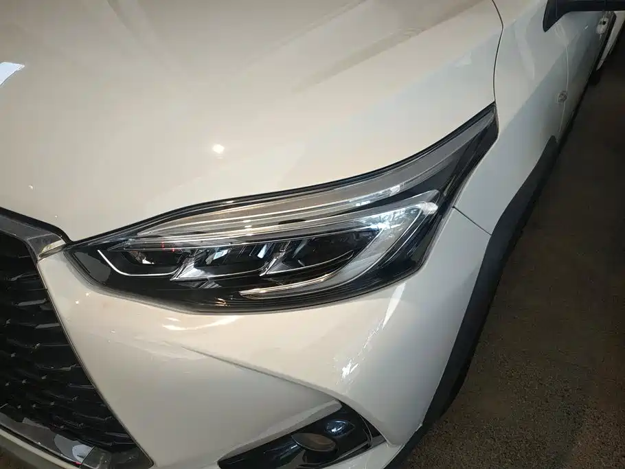 Toyota Yaris L — миниатюра 5