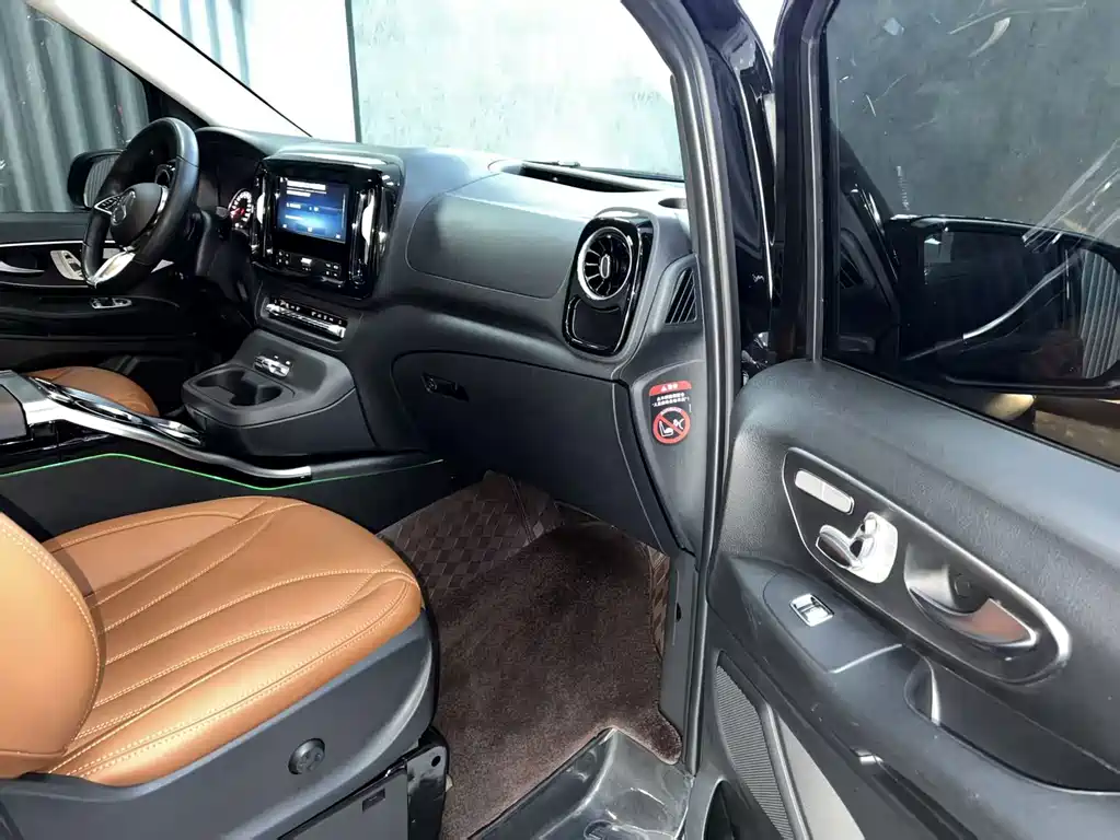 Mercedes-Benz Vito — миниатюра 8