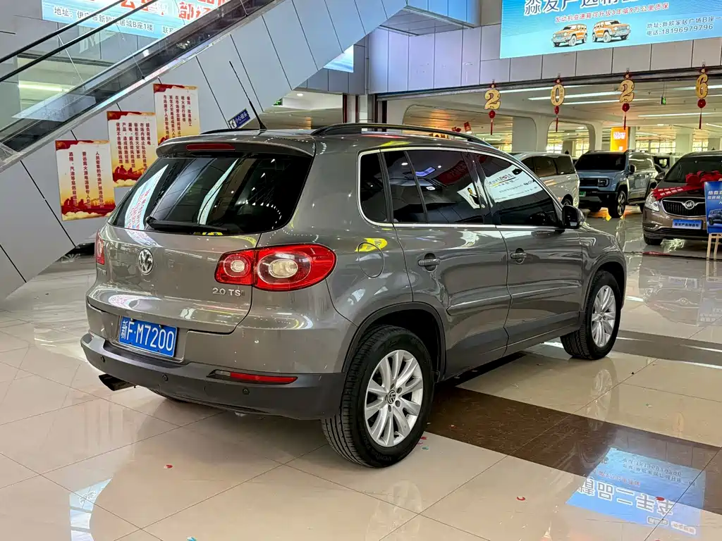 Volkswagen Tiguan — миниатюра 7