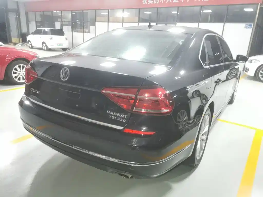Volkswagen Passat — миниатюра 7