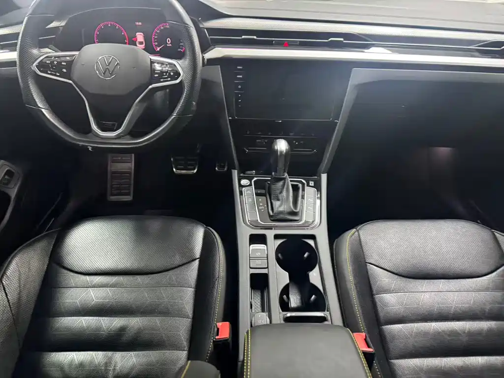 Volkswagen CC — миниатюра 11