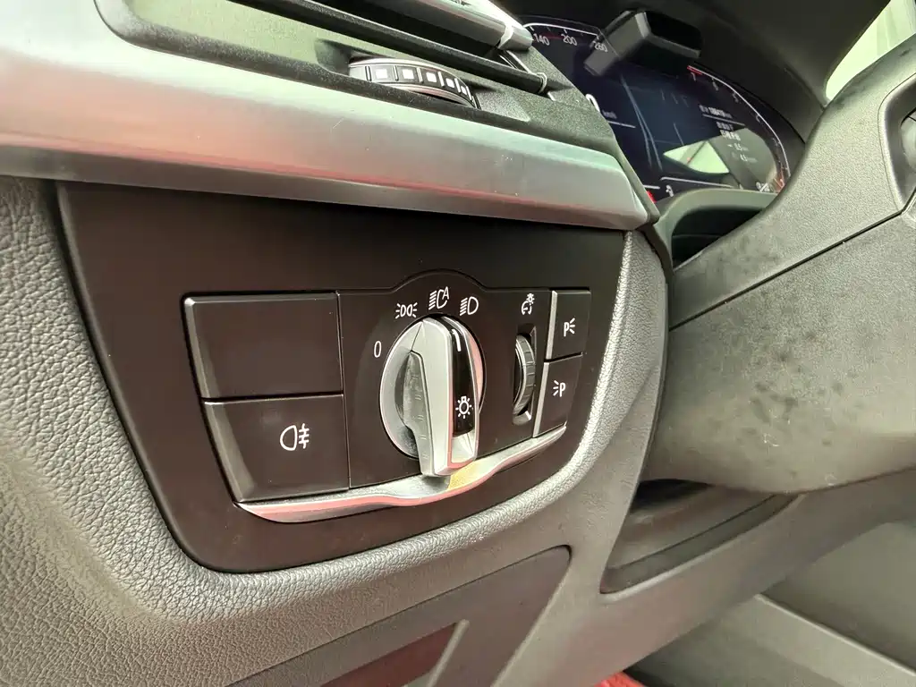 BMW X3 — миниатюра 6