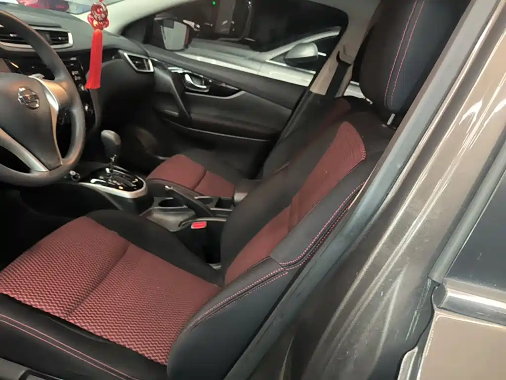 Nissan Qashqai — миниатюра 15