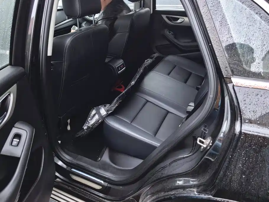 Zotye Zotye SR7 — миниатюра 11