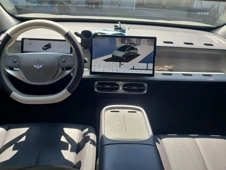 Leapmotor Leapmotor B10 — миниатюра 12