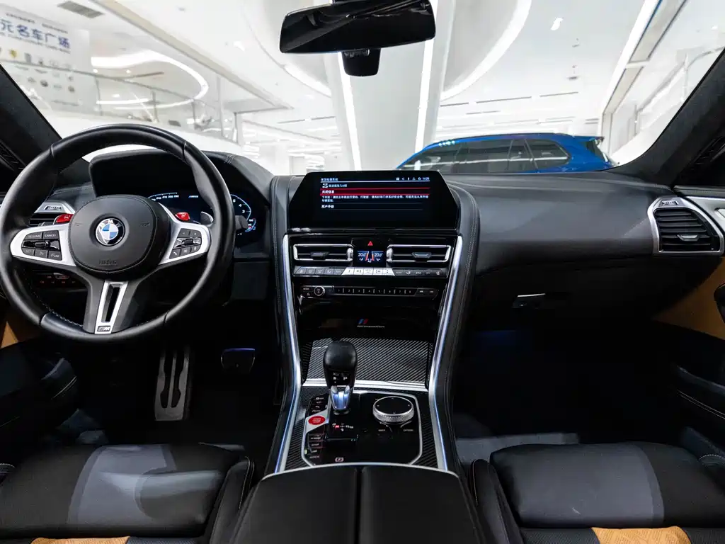 BMW M8 — миниатюра 13